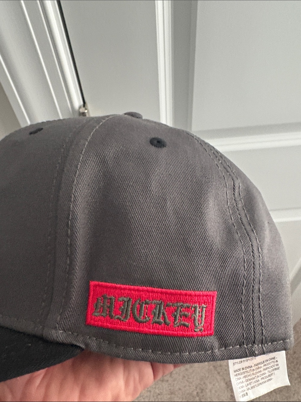 Mickey Hat - Picture 2 of 5